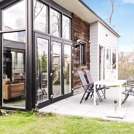Nice Home In Sint-Annaland With Sauna Exterior photo